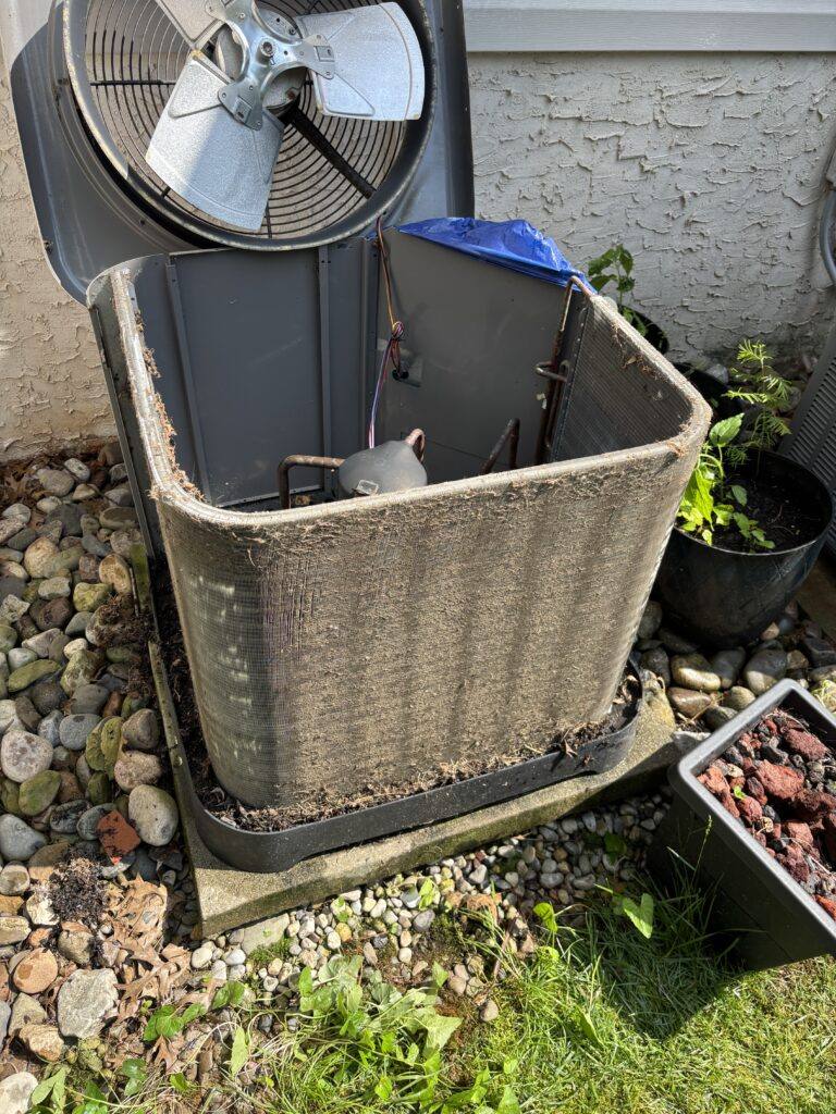 Tech servicing unit